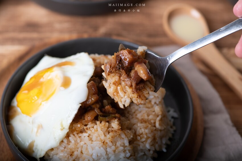 鶯歌美食｜隔壁宵夜新北旗艦店～鶯歌老街旁最有人氣的宵夜在這裡！新北市夜貓族宵夜推薦，大推鍋燒意麵、剁椒拌飯～鶯歌車站美食推薦 @麥仔の食尚生活