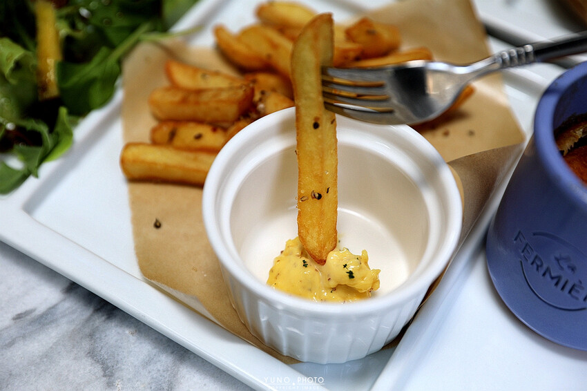 一秒到法國 偽出國景點 隱身巷弄裡的法式家鄉風味美食 歐法雜貨專賣小舖|西蒙奶奶法國家鄉廚房(台中法國鄉