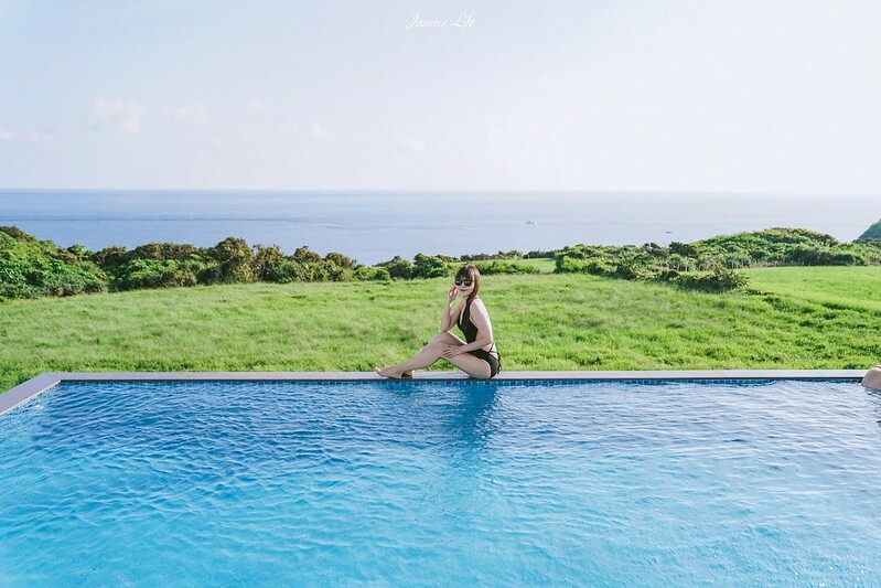 【屏東恆春│住宿】日光‧嶼南。話題性高,墾丁純白高質感民宿,擁有海景無邊際泳池,房間面海景觀超棒