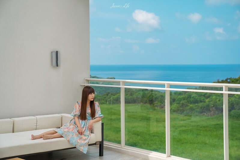 【屏東恆春│住宿】日光‧嶼南。話題性高,墾丁純白高質感民宿,擁有海景無邊際泳池,房間面海景觀超棒
