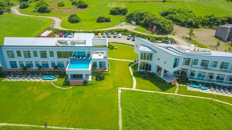 【屏東恆春│住宿】日光‧嶼南。話題性高,墾丁純白高質感民宿,擁有海景無邊際泳池,房間面海景觀超棒