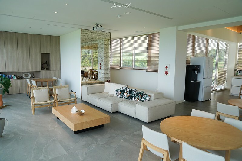 【屏東恆春│住宿】日光‧嶼南。話題性高,墾丁純白高質感民宿,擁有海景無邊際泳池,房間面海景觀超棒