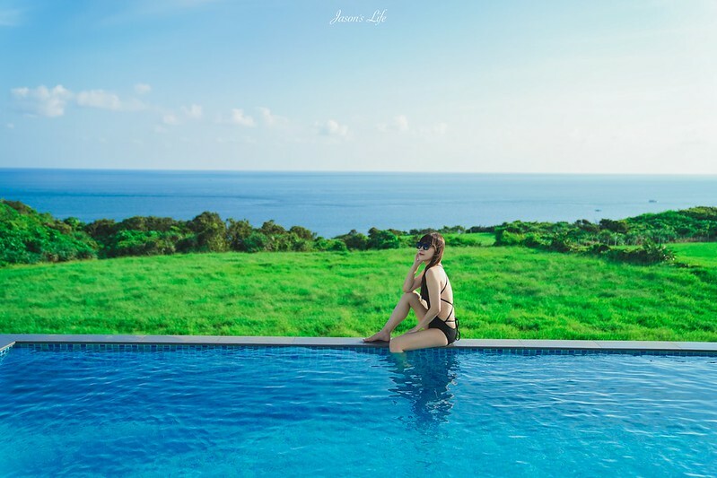 【屏東恆春│住宿】日光‧嶼南。話題性高,墾丁純白高質感民宿,擁有海景無邊際泳池,房間面海景觀超棒