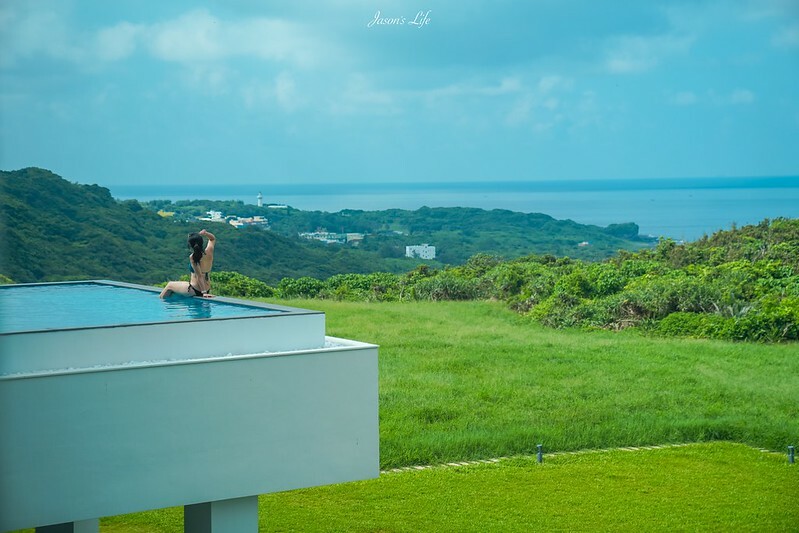 【屏東恆春│住宿】日光‧嶼南。話題性高,墾丁純白高質感民宿,擁有海景無邊際泳池,房間面海景觀超棒