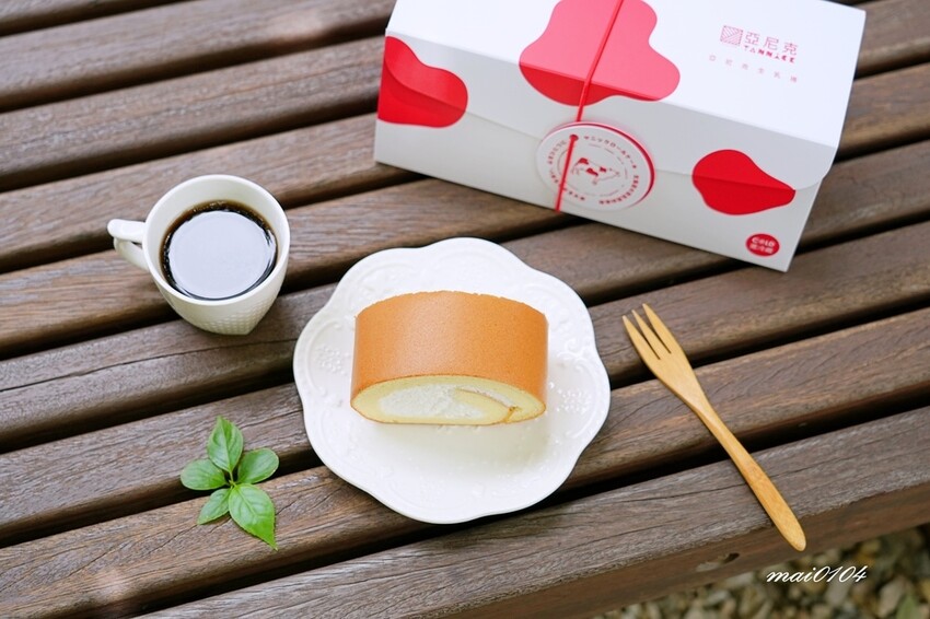 亞尼克桃園中正門市|亞尼克×堀井七茗園宇治抹茶生乳捲、經典美 亞尼克桃園中正門市|亞尼克×堀井七茗園宇治抹茶生乳捲、經典美