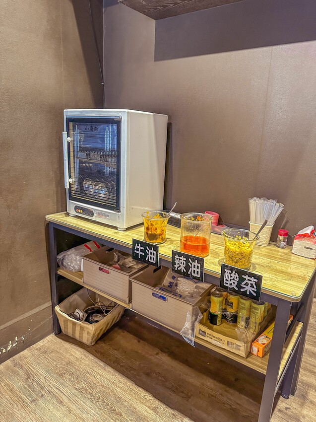 台中小吃推薦!開到晚上11點的牛肉麵居然4cm厚!還有必吃番