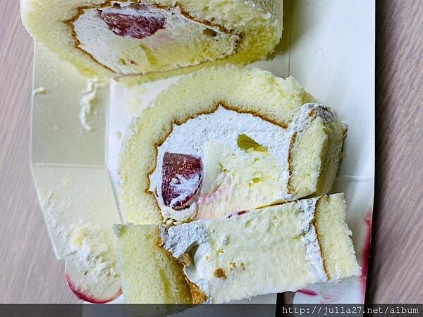 20220807_002932850_iOS-1