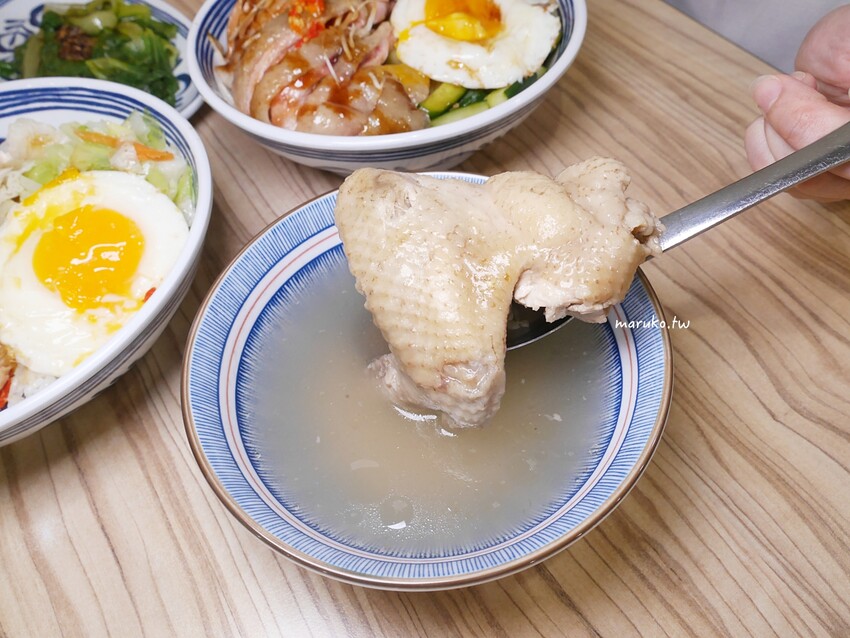 富春雞肉 隱藏在巷弄內最有古早味的雞肉飯