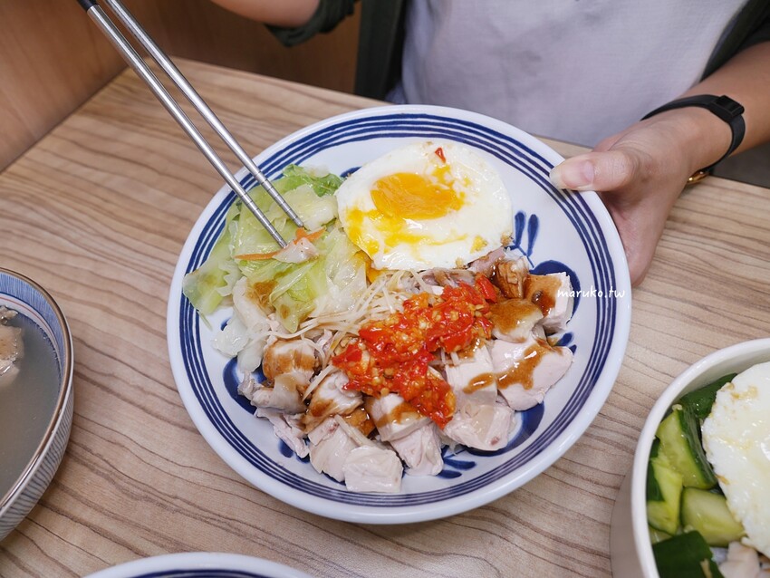 富春雞肉 隱藏在巷弄內最有古早味的雞肉飯