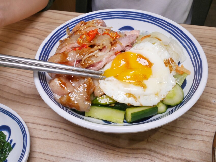 富春雞肉 隱藏在巷弄內最有古早味的雞肉飯