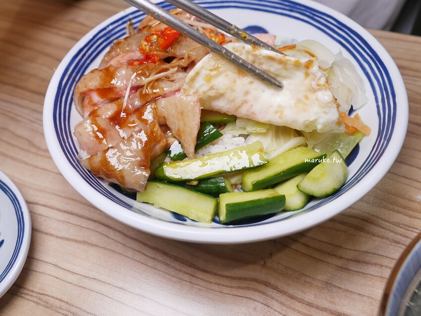 富春雞肉 隱藏在巷弄內最有古早味的雞肉飯