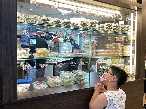 LINE_ALBUM_202289 _5_220809_33.jpg