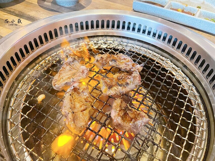 oh my原燒 台中公益店,王品旗下燒肉全新升級,百變燒肉獨特吃法,鑽切牛/安格斯牛/和牛,壽星生日優惠 - Cyndi loves享食天堂