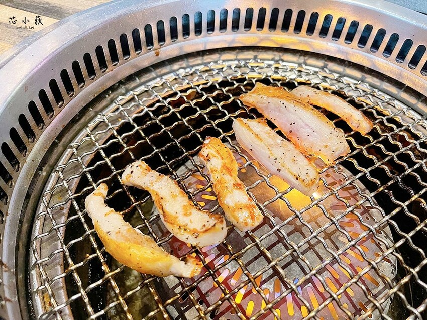 oh my原燒 台中公益店,王品旗下燒肉全新升級,百變燒肉獨特吃法,鑽切牛/安格斯牛/和牛,壽星生日優惠 - Cyndi loves享食天堂