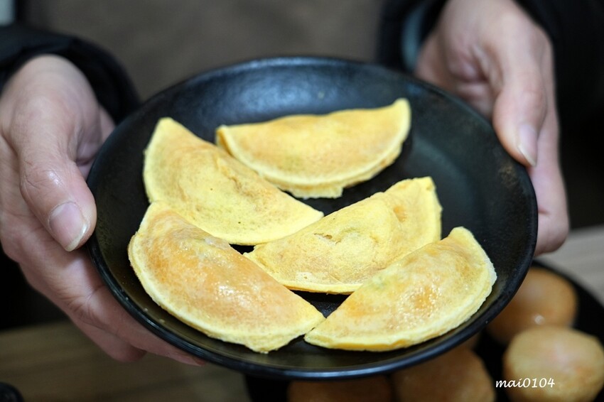 桃園市中壢區中壢小火鍋推薦|逸小鍋鍋の物~單人獨享鴛鴦鍋、素食鍋物、自助吧七種麵食、冷熱飲、冰淇淋、霜淇淋、壽喜