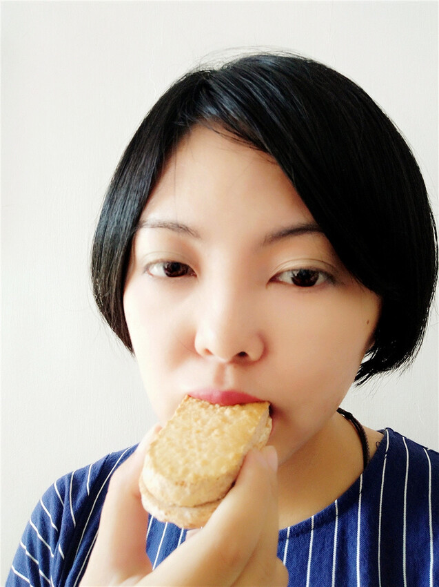 伴手禮界的愛馬仕, 法布甜原味馬卡龍鳳梨酥+卡滋蛋黃酥18.jpg