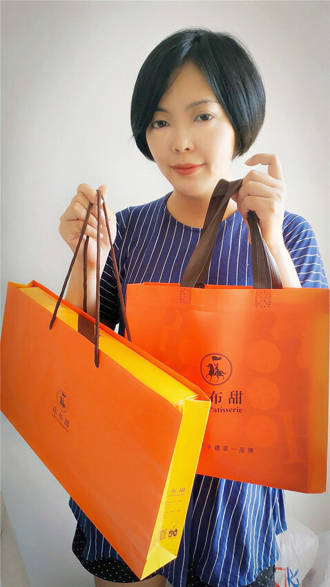 伴手禮界的愛馬仕, 法布甜原味馬卡龍鳳梨酥+卡滋蛋黃酥23.jpg