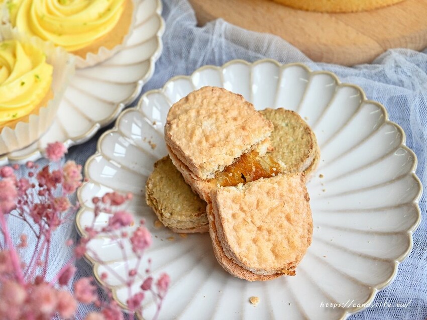 法布甜｜台中厲害伴手禮推薦！伴手禮界的愛馬仕馬卡龍鳳梨酥，還有夏日必嘗美肌檸檬蛋糕、玫瑰檸檬塔，讓人一吃就愛上！