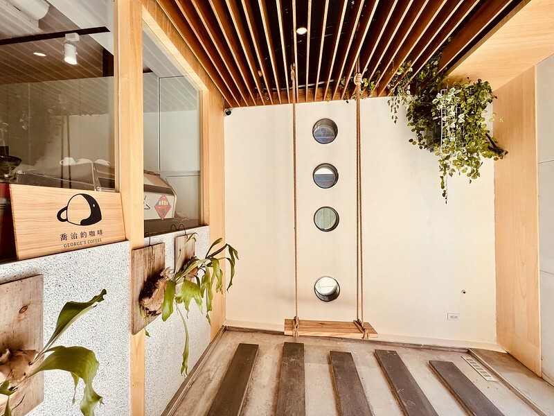 【台灣,桃園市,中壢區】喬治的咖啡 George’s Coffee 自家烘焙,專業的老房子網美咖啡館。&