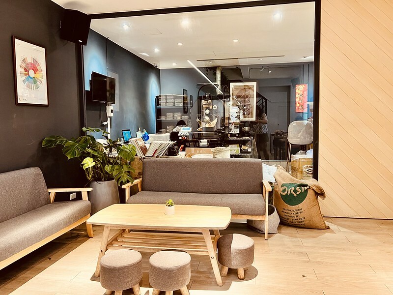 【台灣,桃園市,中壢區】喬治的咖啡 George’s Coffee 自家烘焙,專業的老房子網美咖啡館。&