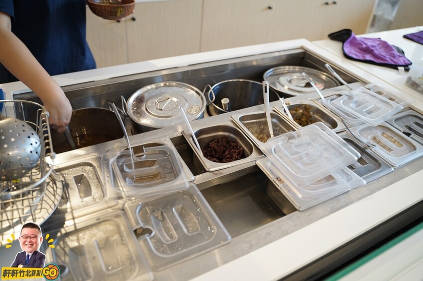 主打"健康、低糖無添加"的香醇豆花  搭配各種手作天然食材