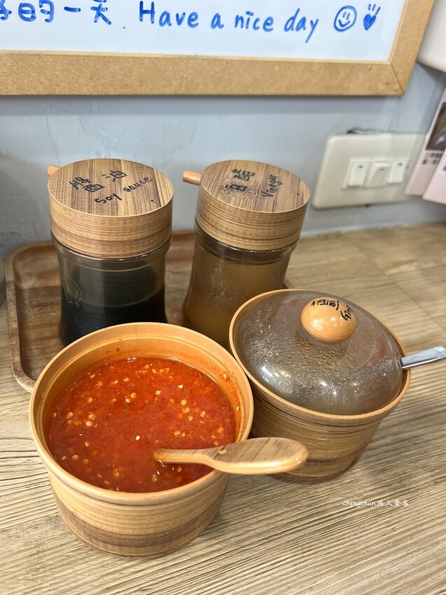 基隆美食,喻見妮手工小籠湯包,基隆車站周邊必吃小吃、美食