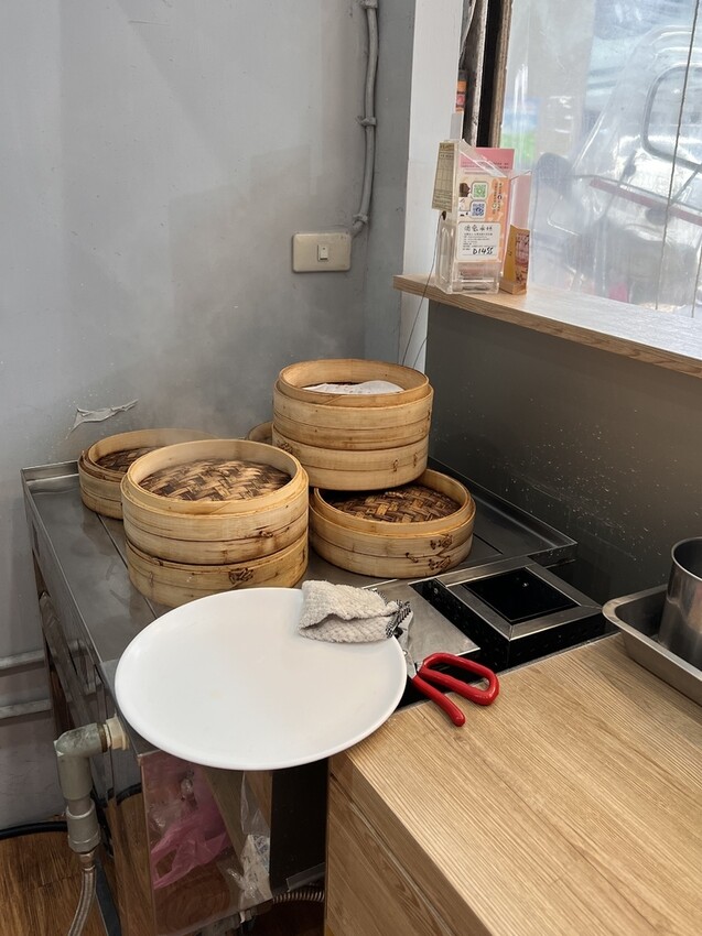 基隆美食,喻見妮手工小籠湯包,基隆車站周邊必吃小吃、美食