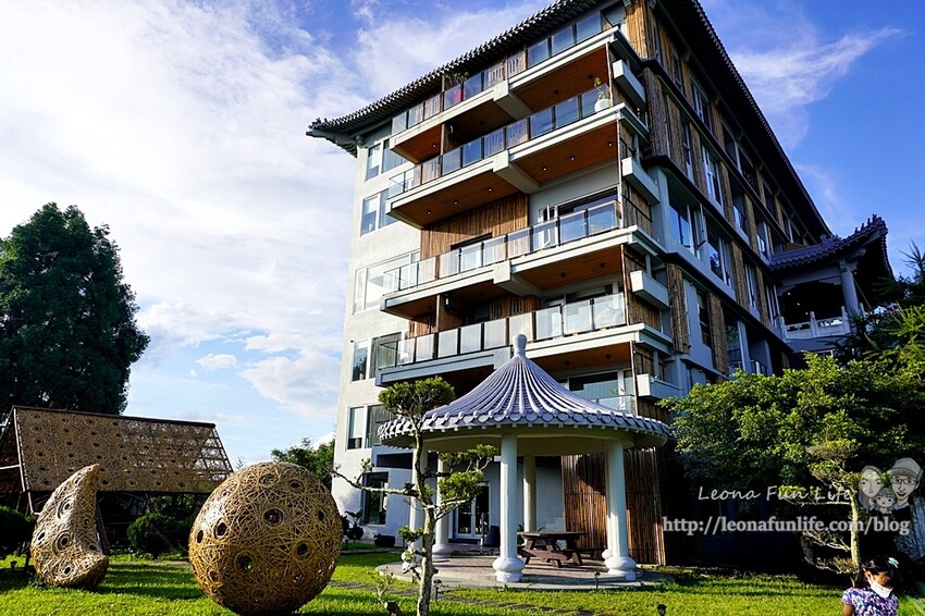 日月潭湖景咖啡|先得月Cafe'-靜享日月潭湖光山色，品紅玉紅茶、紅玉千層和乳酪蛋糕