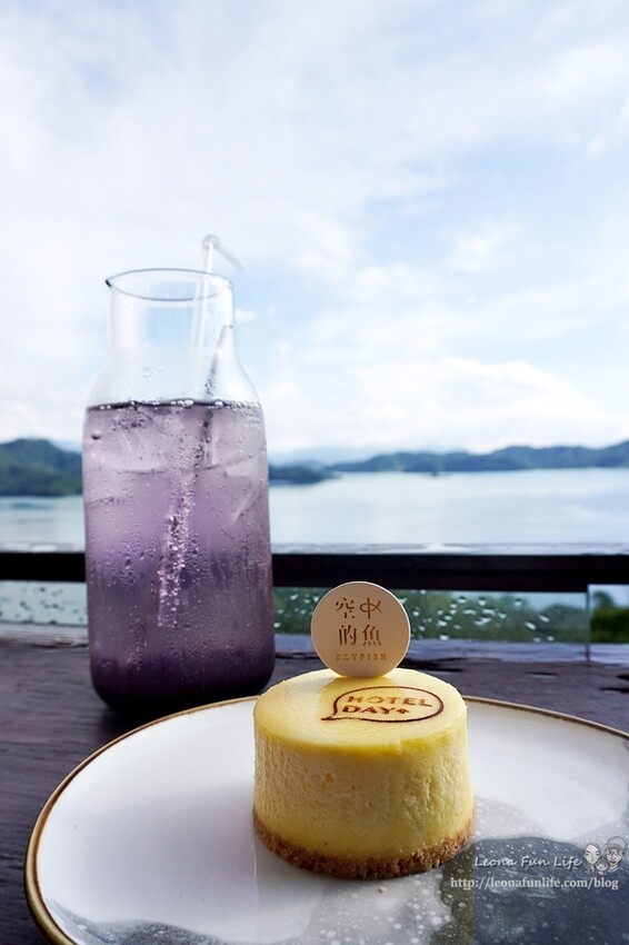 日月潭湖景咖啡|先得月Cafe'-靜享日月潭湖光山色，品紅玉紅茶、紅玉千層和乳酪蛋糕