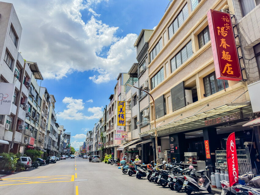 高雄市苓雅區高雄美食 – 福安陽春麵 x 在地人氣30年古早味！苓雅必吃陽春麵！必點豬油拌麵
