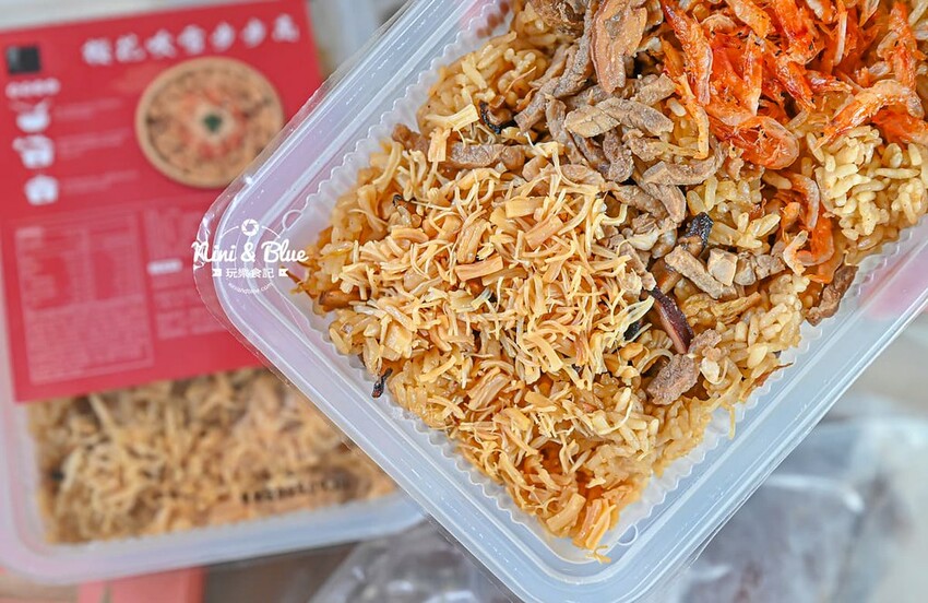 台中超人氣冊子油飯年菜一套只要4688元，可單點、宅配、門市自取 ，2025年菜推薦@Nini and Blue  玩樂食記