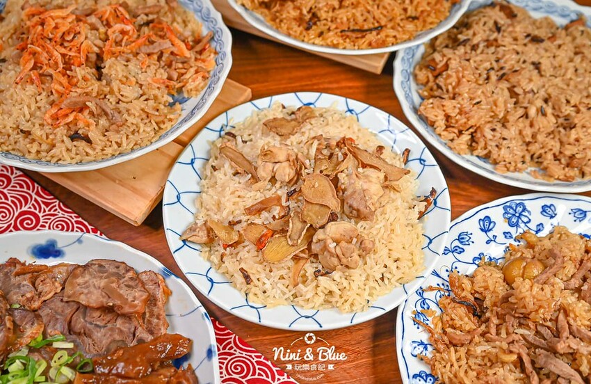 台中超人氣冊子油飯年菜一套只要4688元，可單點、宅配、門市自取 ，2025年菜推薦@Nini and Blue  玩樂食記