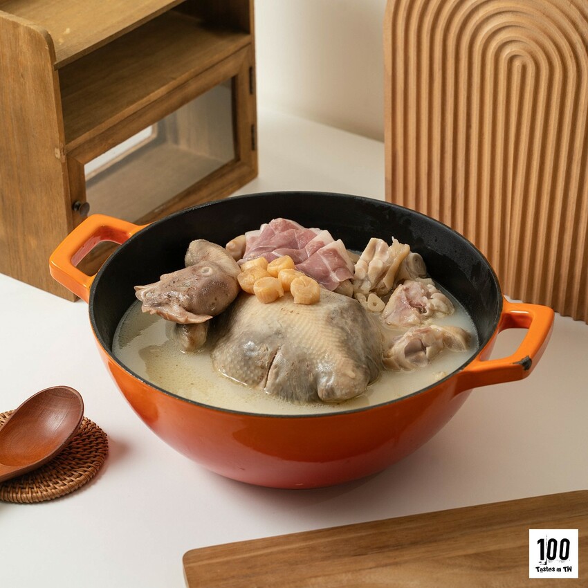 【宅配美食】冊子生活購|2024 圍爐神隊友!年菜組輕鬆上桌,中西式禮盒送禮自用都滿意! | 別墅裡的 100 種味道