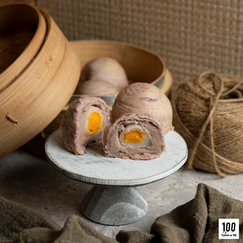 【宅配美食】冊子 x 麥麥冊｜中秋應景還得是你！紅豆、芋香、抹茶蛋黃酥從口味到包裝都圈粉！ | 別墅裡的 100 種味道