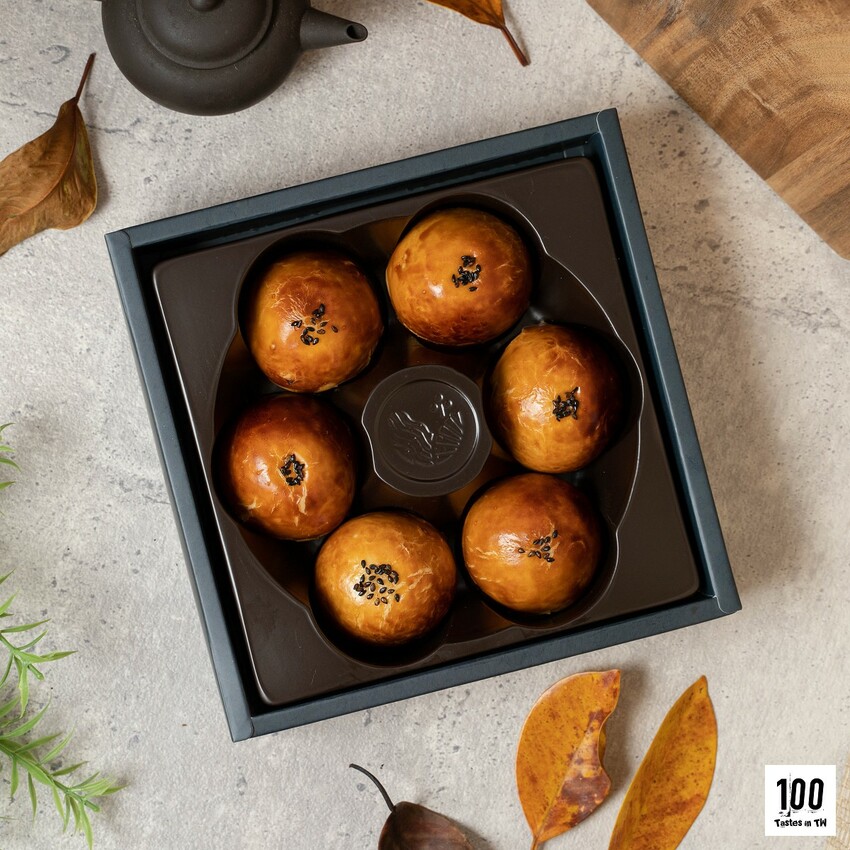 【宅配美食】冊子 x 麥麥冊｜中秋應景還得是你！紅豆、芋香、抹茶蛋黃酥從口味到包裝都圈粉！ | 別墅裡的 100 種味道