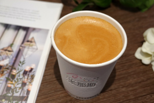 捷運忠孝敦化站MILAS膠原時尚美妍咖啡,可租借場地辦活動的台北東區安靜咖啡廳,喝出健康美麗的不限時敦化咖啡廳