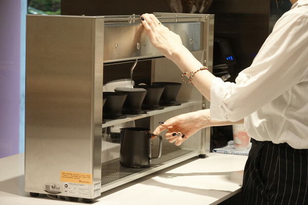 捷運忠孝敦化站MILAS膠原時尚美妍咖啡,可租借場地辦活動的台北東區安靜咖啡廳,喝出健康美麗的不限時敦化咖啡廳