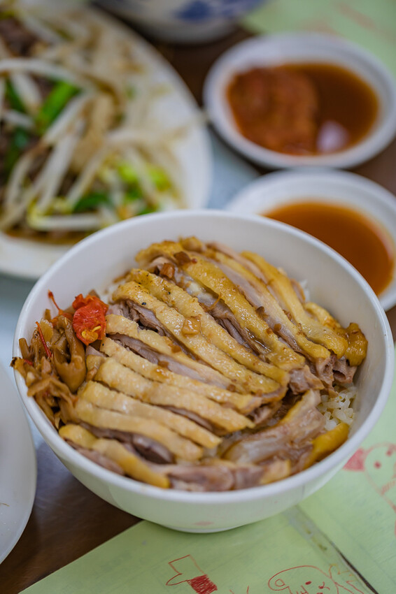 高雄米其林必比登系列 / 正宗鴨肉飯