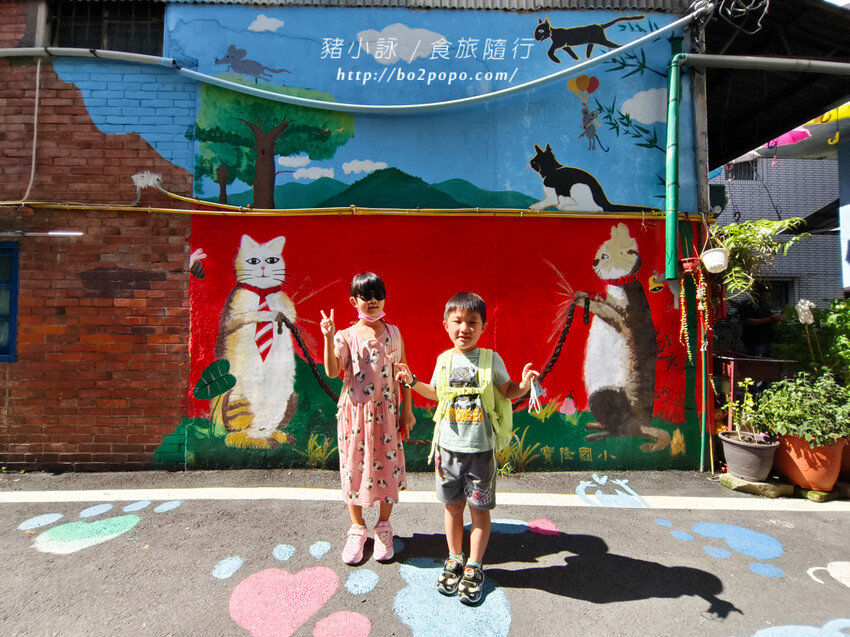 高雄。甲仙》仙香飲食店。老字號餐廳(米其林必比登)+貓巷彩繪順遊