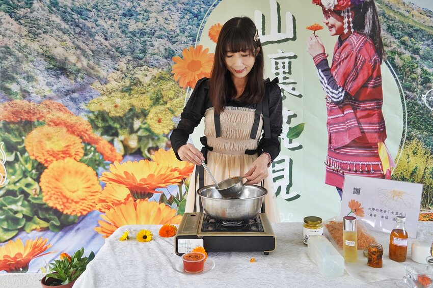 新竹尖石鄉秘境 那羅山谷裡的金盞花海 『 山裏花見那羅灣金盞花季』那羅灣休閒農業區 - 安妮的天空