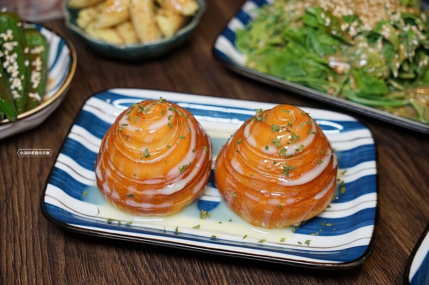 咖哩控注意！！隱藏在中國醫附近的低調職人熟成咖哩，重量級味覺衝擊，一吃就愛上！內用紅茶喝到飽、免服務費！！