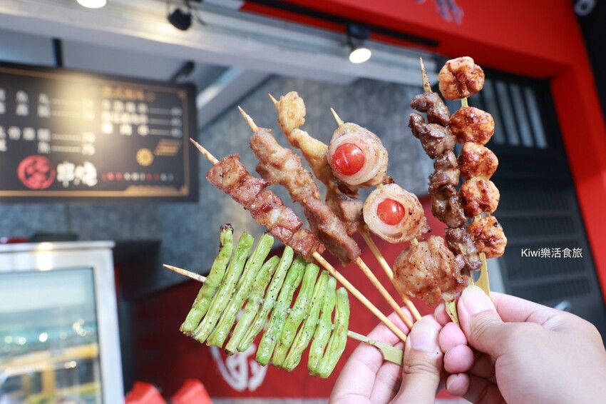 台中柒串燒逢甲店｜台中烤肉推薦台中逢甲必吃串燒，獨門醬汁專人烤肉免沾手.最低19元起，近逢甲美食商圈 - Kiwi 樂活食旅