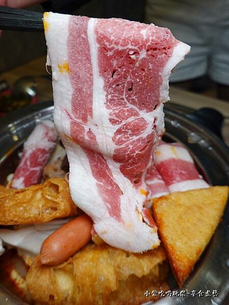 牛肉奶香麻辣鍋-逸小鍋中壢健行店 (4).jpg