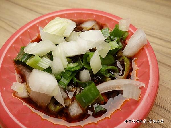 沾醬-逸小鍋中壢健行店.jpg