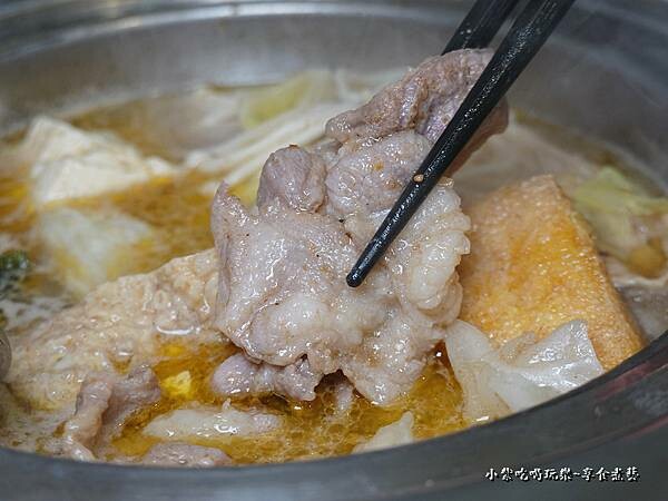 沙茶羊肉鍋-逸小鍋中壢健行店 (2).jpg
