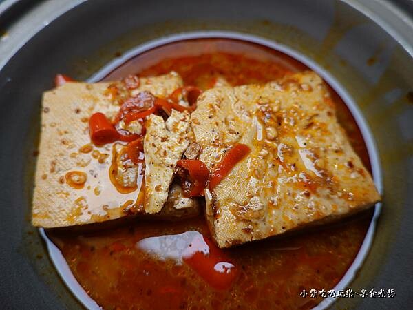 滷臭豆腐-逸小鍋中壢健行店 (2).jpg