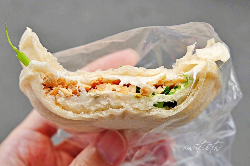 【新竹】城隍廟|桂紅茯苓糕,Hebe白色麥芽餅,新竹古早味美食小吃