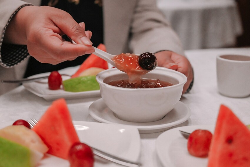 5000多則評論4.3星好評五星級飯店，泳池三溫暖免費使用享高鐵7折優惠