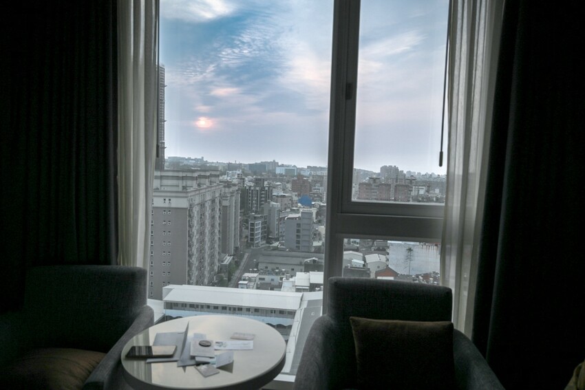 5000多則評論4.3星好評五星級飯店，泳池三溫暖免費使用享高鐵7折優惠