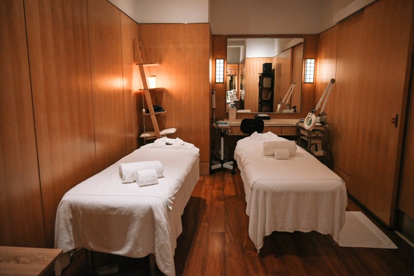 5000多則評論4.3星好評五星級飯店，泳池三溫暖免費使用享高鐵7折優惠